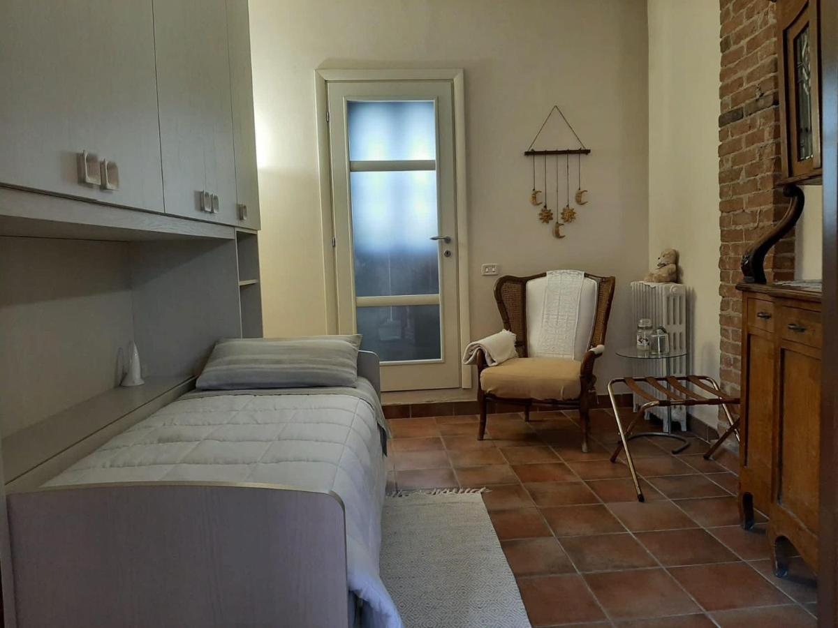 B&B La Castellana Borgolavezzaro Buitenkant foto